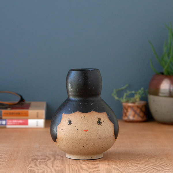 Buddy Vase - Bright-Eyed