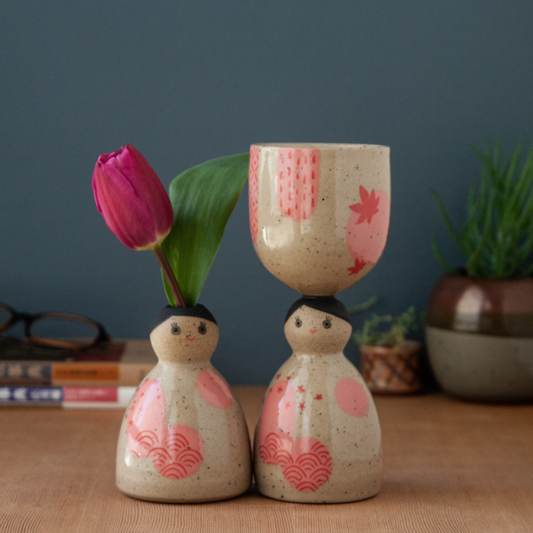 Bright-Eyed Bud Vase