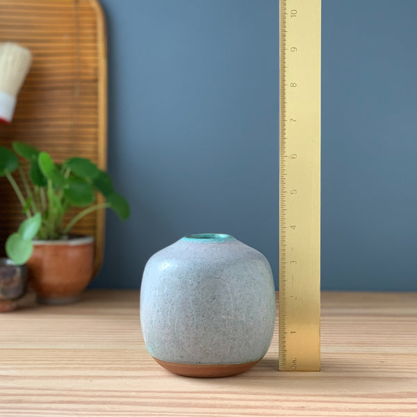 Swirly Bud Vase